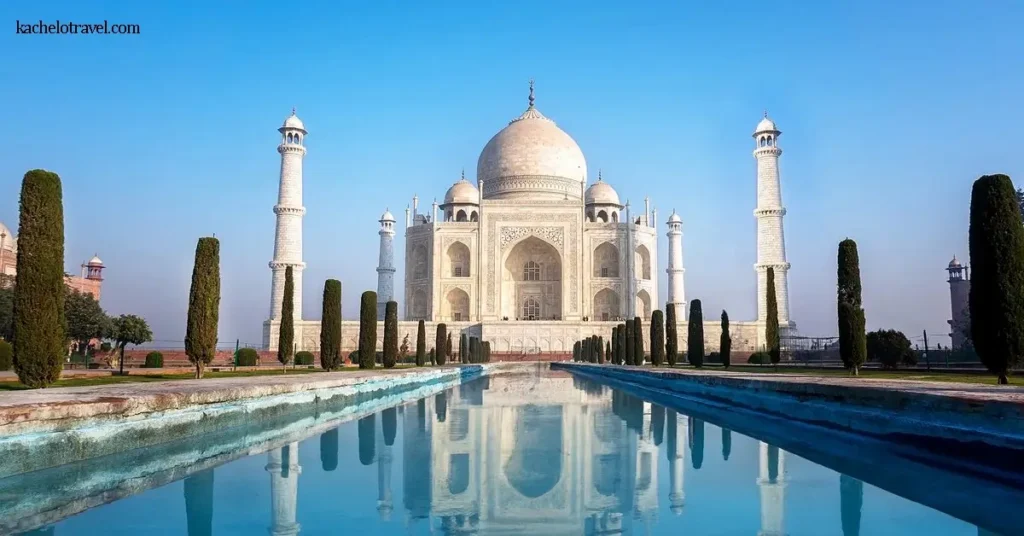 Agra อักกรา